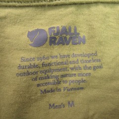 Fjall Raven Shirt Mens Medium Short Sleeve Crew Neck Outdoors Lightweight Green