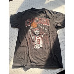 Chicago Skeleton Basketball Graphic T-Shirt Men’s Medium Black Cotton Streetwear