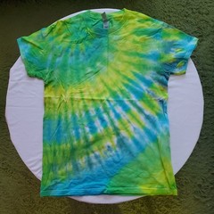 Tie Dye T Shirt Small Green Blue Yellow Spiral 100 Cotton Pre Shrunk Pre Washed