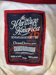 Heritage America Men’s Size Large USA Flag Distressed Longline Tee Zip Sides