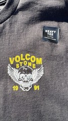 Volcom Stone Est. 1991 Men’s Size L Gray T-Shirt New Tags Heavy Tee Skull Wings