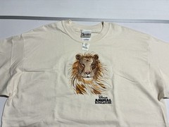 Disney Animal Kingdom Lion Embroidered T Shirt NWT XXL Beige