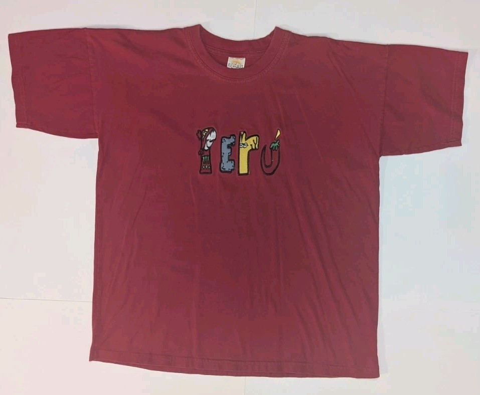 Vintage 90s RUFYAR’S Peru Embroidered Parrot Llama Pepper Spellout Red Size Med