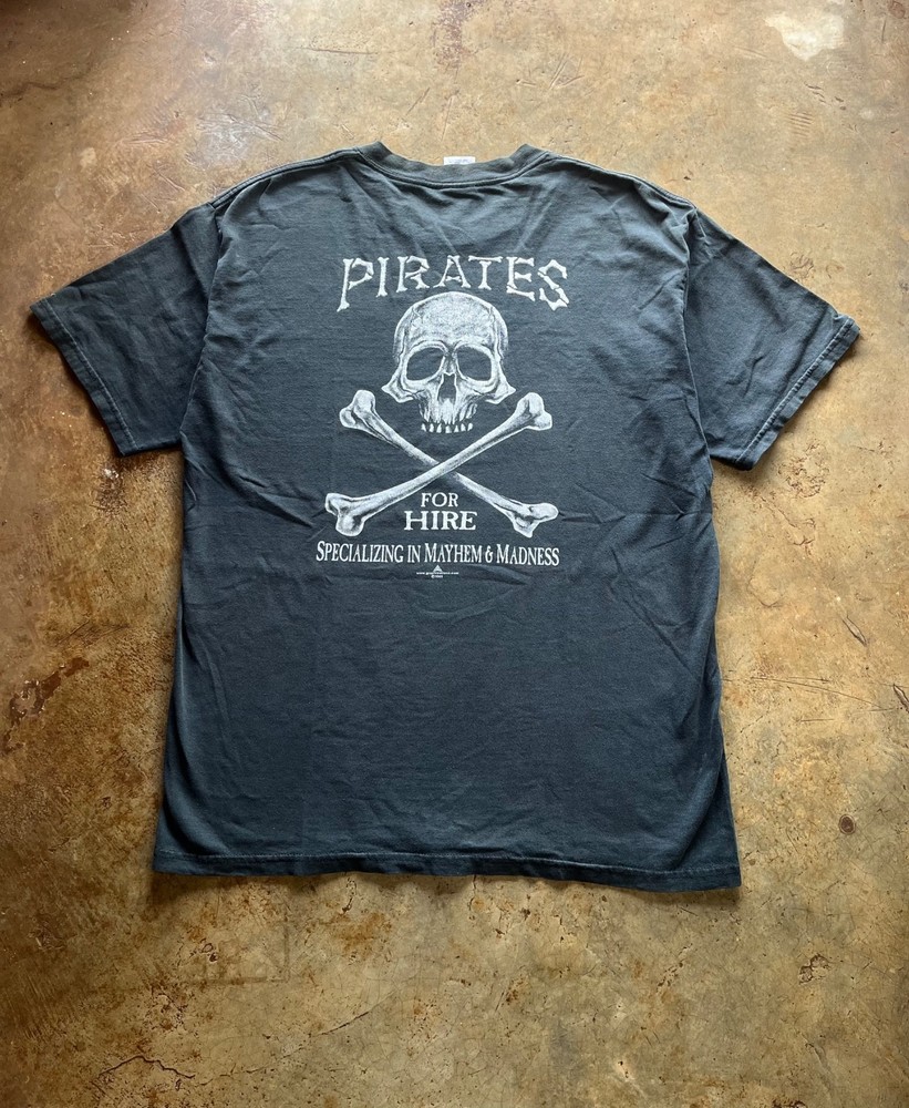 vintage Faded Pirates skull Charleston,sc Band tee