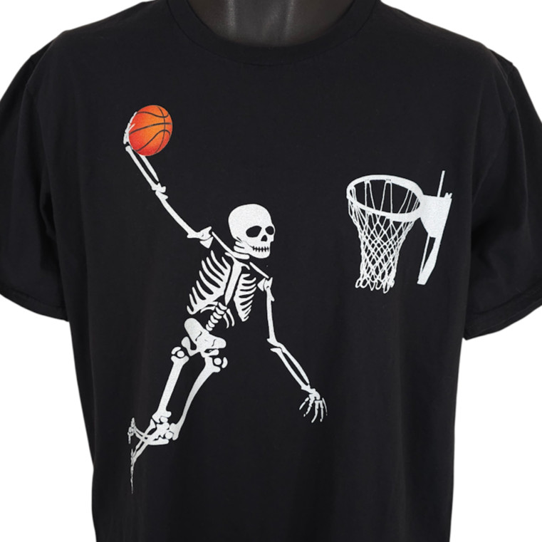 Skeleton Dunking T Shirt Mens Size Large Black Basketball Alley Oop Skull