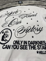 Hellstar Men’s White/Black Stars Gothic Graphic Logo Long Sleeve T-Shirt Size M