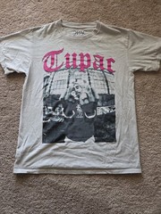 Official Licensed TUPAC 2PAC The Finger T-SHIRT Sand Color Size: M