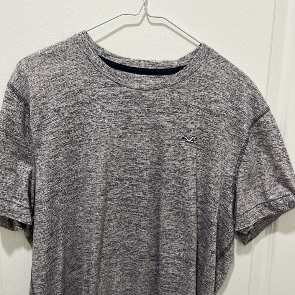Hollister Men’s Curved Hem Short Sleeve Tee Heather Gray Black Logo Size XL