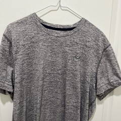 Hollister Men’s Curved Hem Short Sleeve Tee Heather Gray Black Logo Size XL