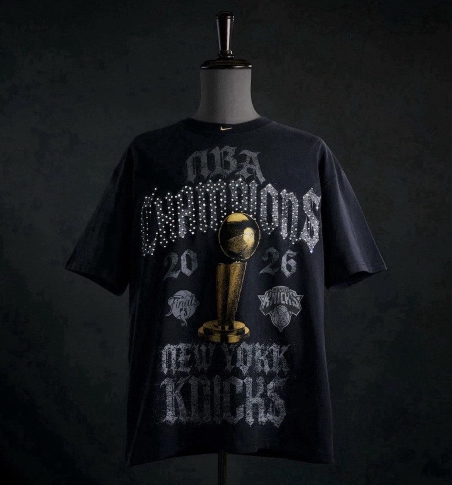 XL New York Knicks Nike 2026 NBA Champions Locker Room On Court Rhinestone