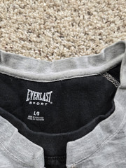Everlast T Shirt Large Mens Gray Short Sleeve Glove Graphic Pullover