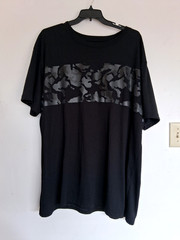 Men’s size 4XL black Tee w/ gray camouflage on front by Foundry. Excellent cond