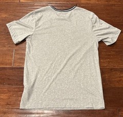 Nike USA Olympic Team Gray Red Mens Women’s Small Heritage Crest Logo T Shirt