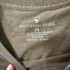 NWOT Men’s Southern Shirt Brand Olive Green Long Sleeve Shirt