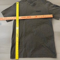 Patagonia Worn Wear T-shirt Men’s M Green Large Logo Recycled Cotton Blend Green