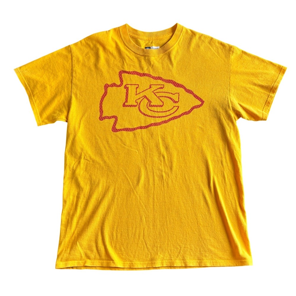 NFL Team Apparel Kansas City Chiefs Graphic T-Shirt Gold Mens Size Medium