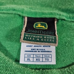John Deere T-Shirt Mens XL Green Nothing Runs Like A Deere Graphic Tee