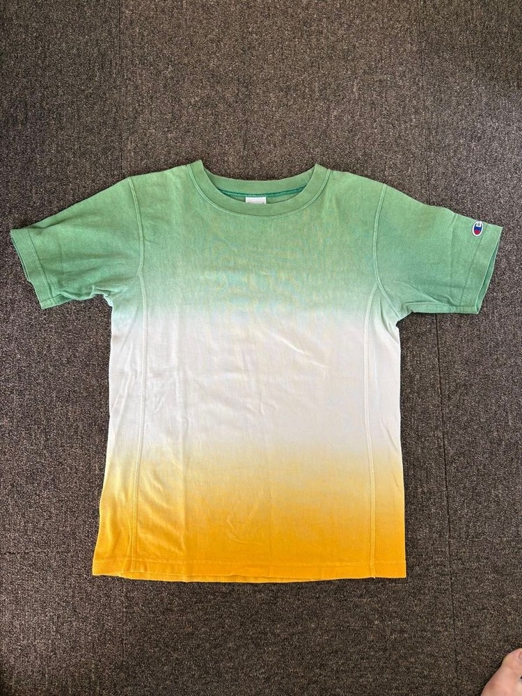 [RARE] Champion Reverse Weave T-Shirt Men’s Medium 3-Color Gradient Fade