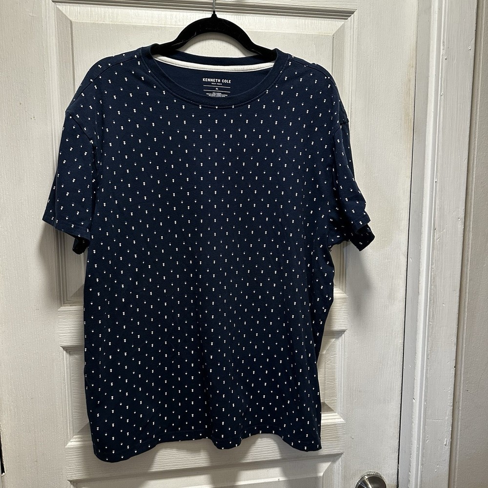 Kenneth Cole Men’s XL Shirt Blue Short Sleeve Stylish Trendy Tee Comfortable