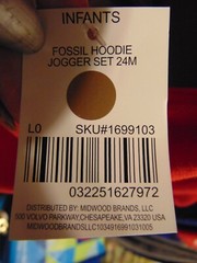 Men’s Size Md. SWAG Bearded Silhouette w/ Crossbones by Gildan NEW w/ Tags