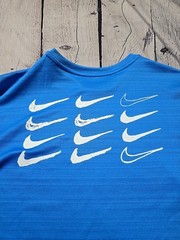 Nike Breathe Men’s Short Sleeve Tee Shirt Medium Polyester Blue CN8465-435