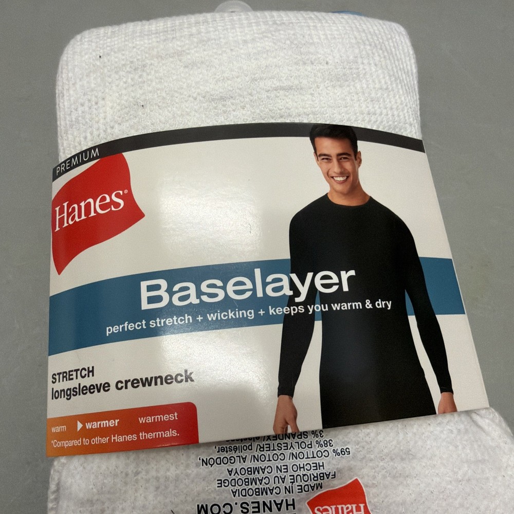NEW MENS LARGE Hanes Baselayer Thermal Stretch Long Sleeve Crewneck Tagless