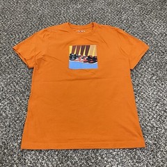 Nike Air Jordan Retro 1 Breds Chicago Shadow Sneaker T-Shirt Mens S Orange SS