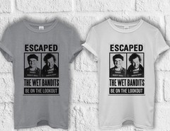 The Wet Bandits Escaped Lookout T shirt Men Women Hoodie Sweatshirt Unisex 3005