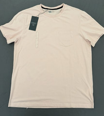 VRST Pocket T-Shirt Mens Size Large Light Pink Stretch Lightweight New!