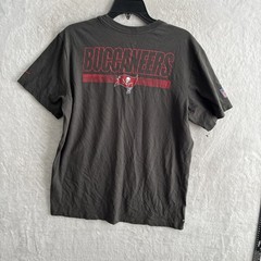 Nike NFL Tampa Bau Buccaneers Mens T Shirt Gray Graphic Football L Cotton Crew