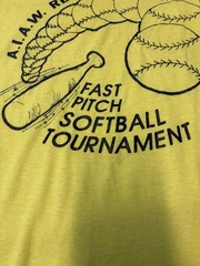 Vintage Bantams 1981 Fast Pitch Softball T Shirt Size M Yellow Paper Thin