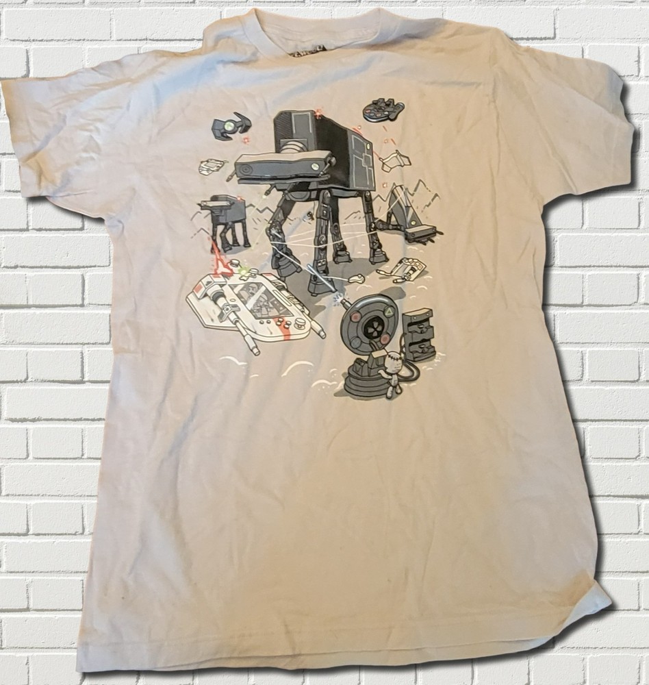 Star Wars T-Shirt Console Wars Xbox Playstation Nintendo Loot Crate NWOT M