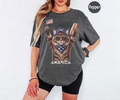 Patriotic Cat Vintage Retro Shirt 4th July Cat Lover Independence Day Gift Tee