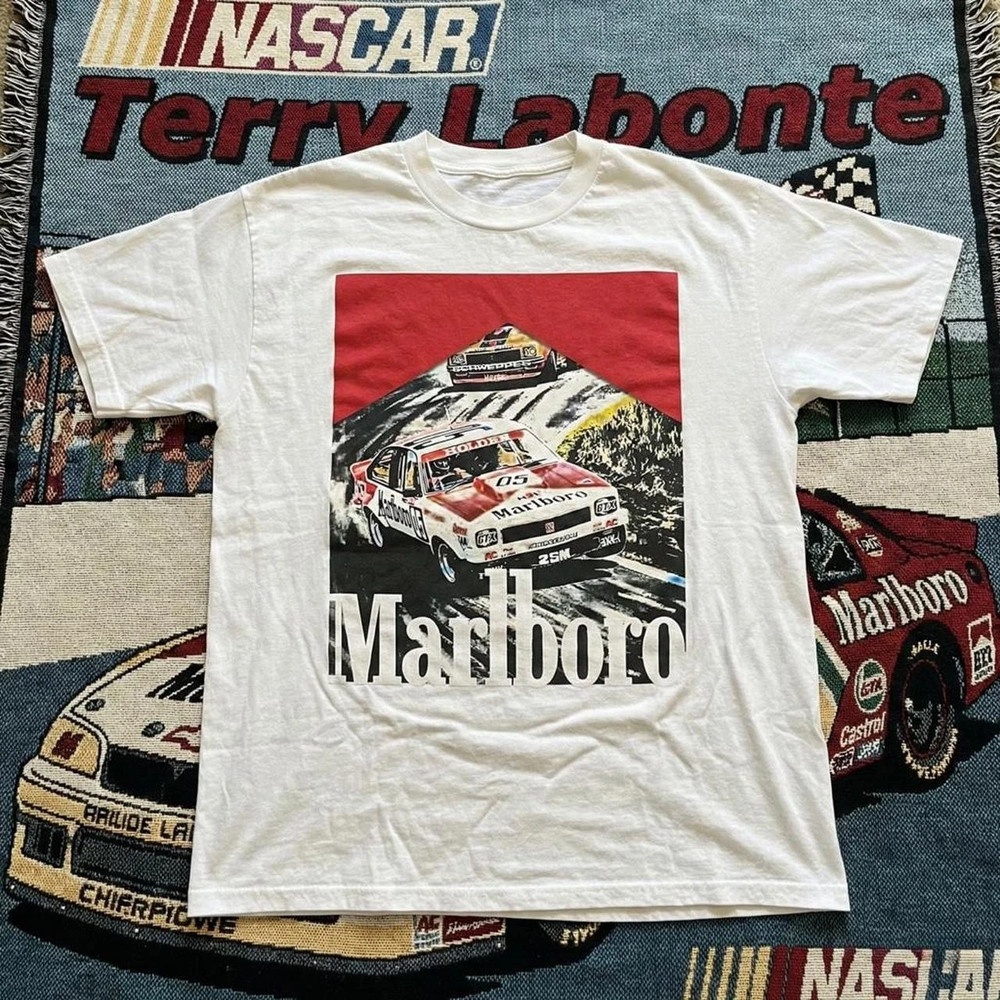 Marlboro Racing white T-shirt NASCAR Rare tee Short Sleeve tee S-5XL