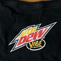 Mountain Dew Vibe Lemonade Soda T-Shirt Adult Small Promo Graphic Tee Read 👇