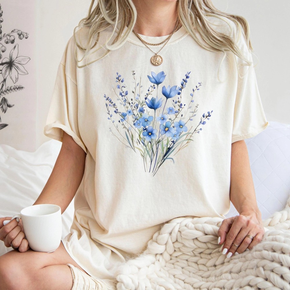Blue Flower Bouquet Flower Lover Retro Floral Kids Adults T-Shirt