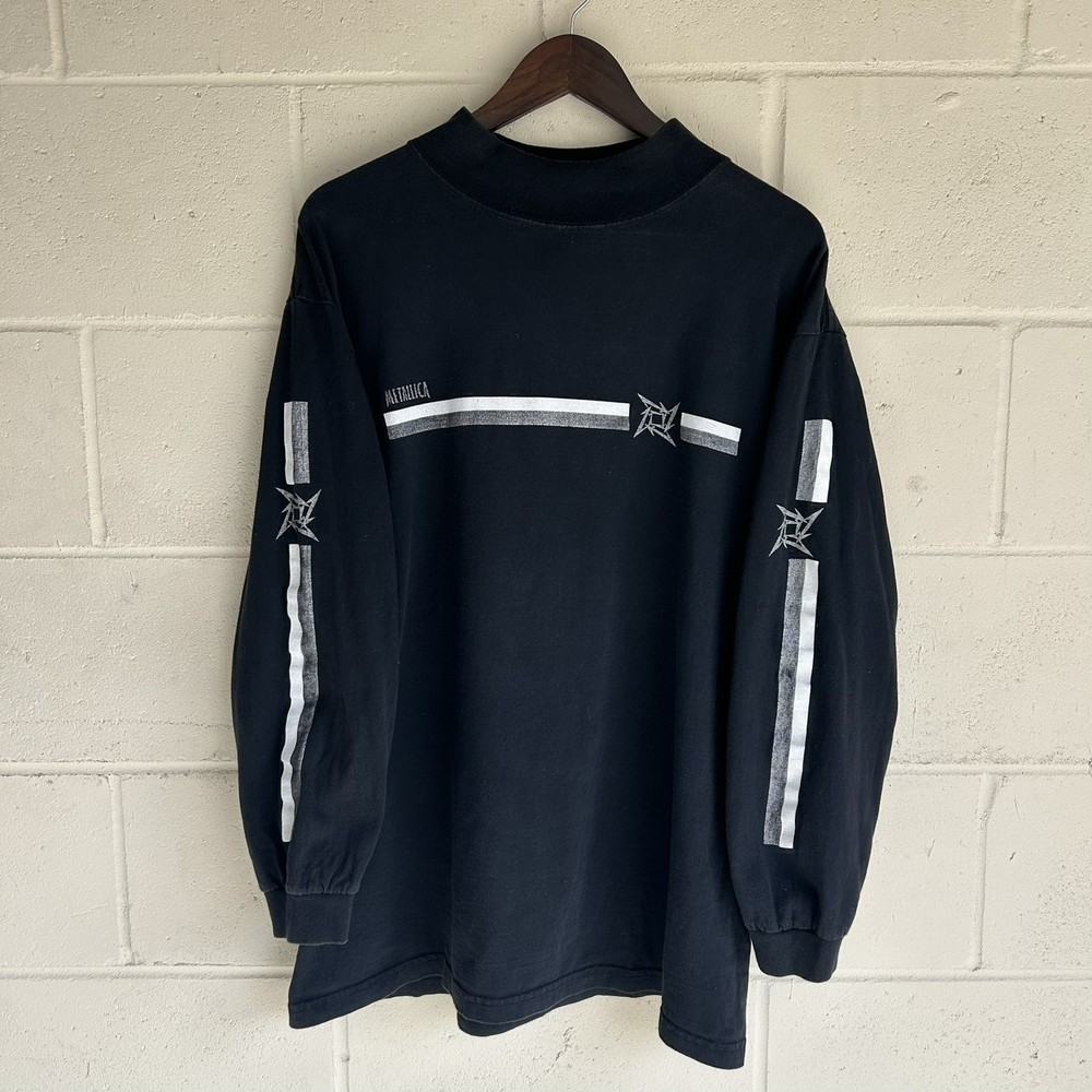 Vintage 90’s Giant Tag Metallica Ninja Star Mock Neck Long Sleeve Men’s size XL