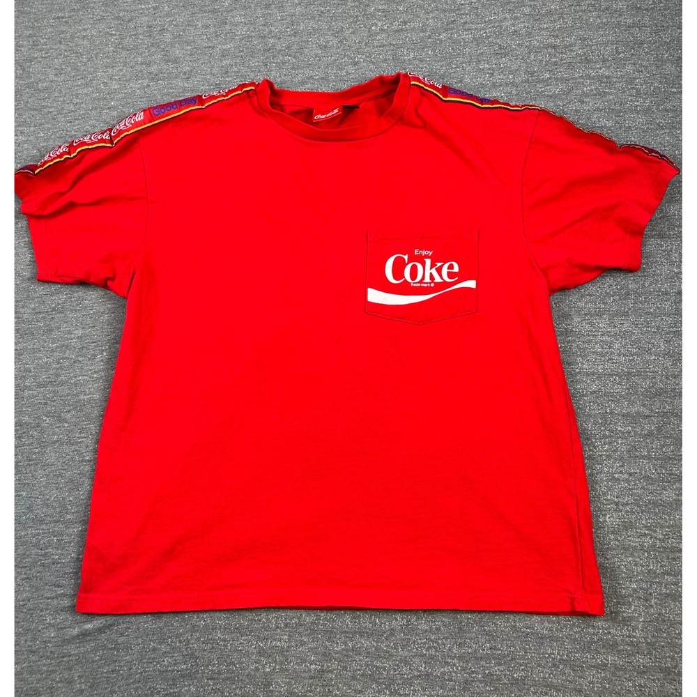 ENJOY COCA COLA Red Pocket T Shirt Logo “Have a Good Day” Shoulder Sleeve Size M