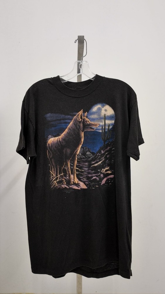 Vintage 1989 3D Emblem Coyote Moon Graphic T-Shirt – Black (Size XL)