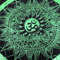 Om of Medicine Ann Arbor Michigan Tshirt Black Graphic Tee Size M