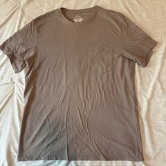 Men’s Dark Beige Dockers Shirt Size Medium, Vintage, Short Sleeve, Pocket Tee