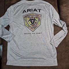 ARIAT Long Sleeve T-Shirt Charger Camo Shield Heather Grey Crew Neck MEDIUM