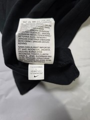 Size L – Nike Tokyo Shibuya Exclusive T-Shirt Embroidered Swoosh on sleeve