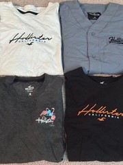 Hollister Brand, Men’s Short Sleeve Tee Shirts, (Bundle) Sz XS Tops/Clothing