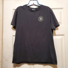 Fjallraven Shirt Mens Large Black Tee Minimalist Fox Circle Sweeden Huckberry