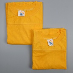 Vintage Cal Cru Lot of 2 Adult Small Gold Short Sleeve T-shirts