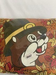 Buc-ees Bucees Beaver Logo T Shirt Lg Thanksgiving “Eat Pie w/my Friends” Fall