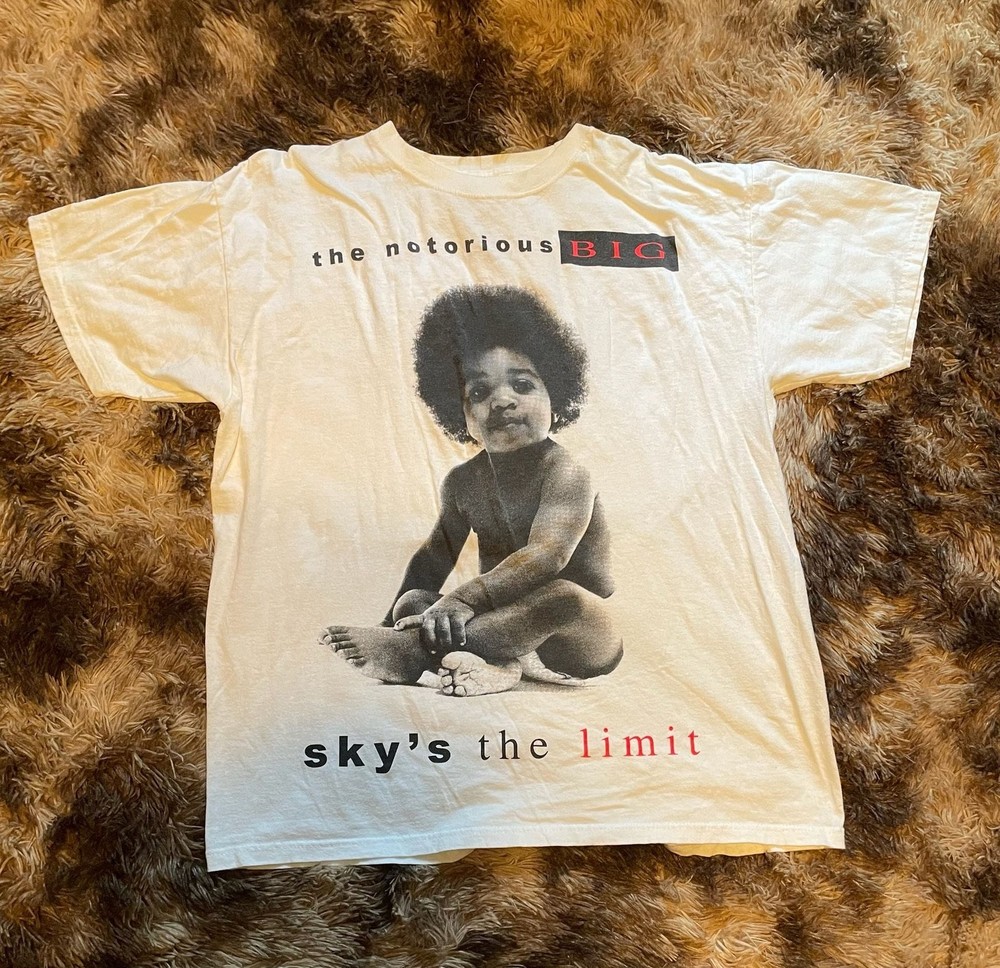 Brooklyn Mint The Notorious B.I.G. Sky’s The Limit Graphic T-Shirt