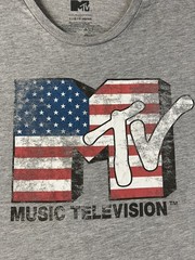 MTV Music Television American Flag Men’s Large (42/44) T-Shirt Gray Short Sleeve