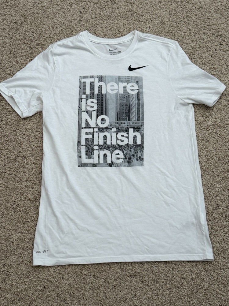 2017 Chicago Marathon Nike TeeShirt Large